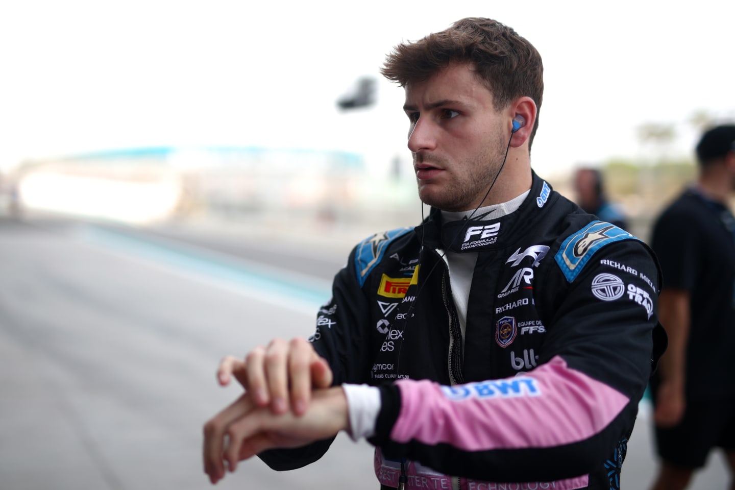 ABU DHABI, UNITED ARAB EMIRATES - NOVEMBER 24: Victor Martins of France and ART Grand Prix (6)
